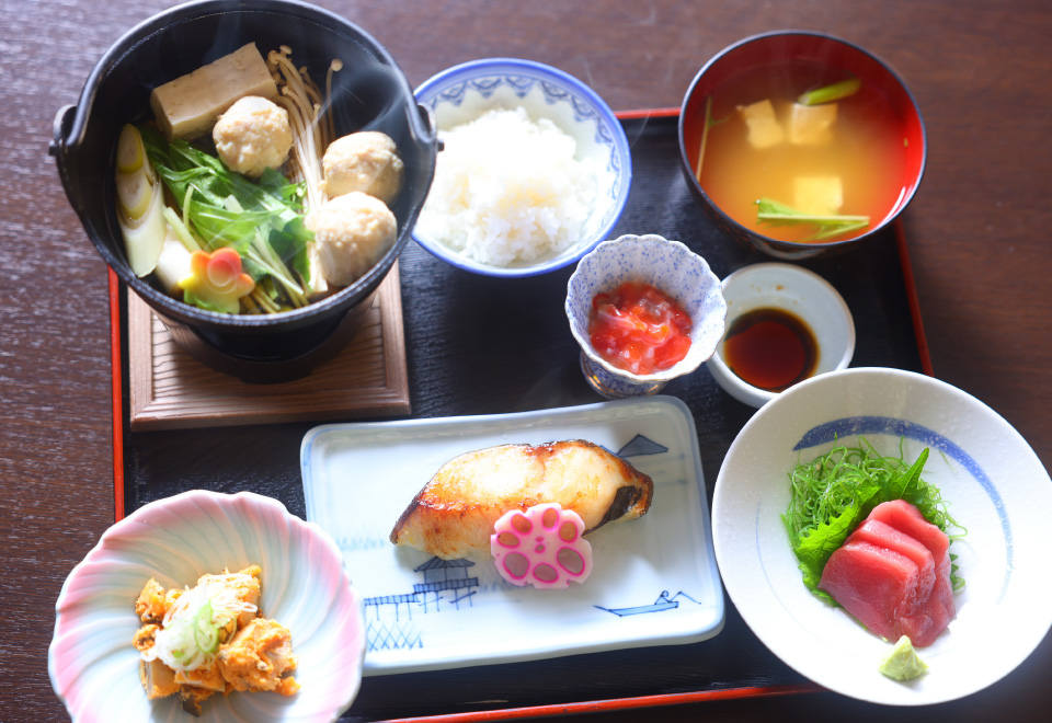 Sukayu Onsen Enjoy Healthy Therapeutic Cuisine!